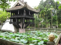 Thanh Hoa - Ho Chi Minh mausoleum - Hoan Kiem Lake - Bat Trang Pottery Village 1 day